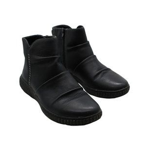 Timeless Elegance: Clarks Women's Caroline Rae Booties - Classic Comfort and Sty